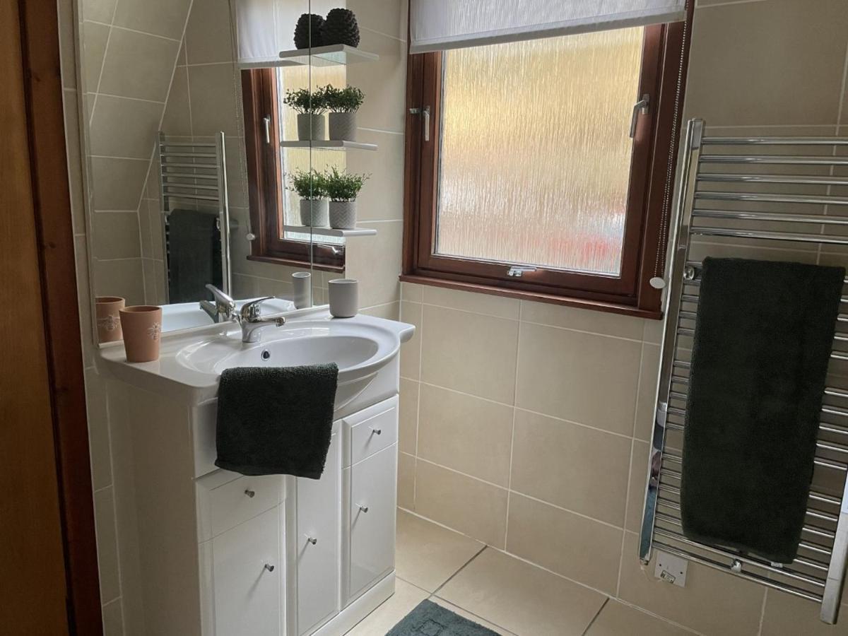 Caledonia Lodge Spean Bridge Εξωτερικό φωτογραφία