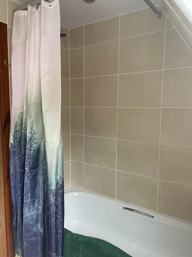 Caledonia Lodge Spean Bridge Εξωτερικό φωτογραφία
